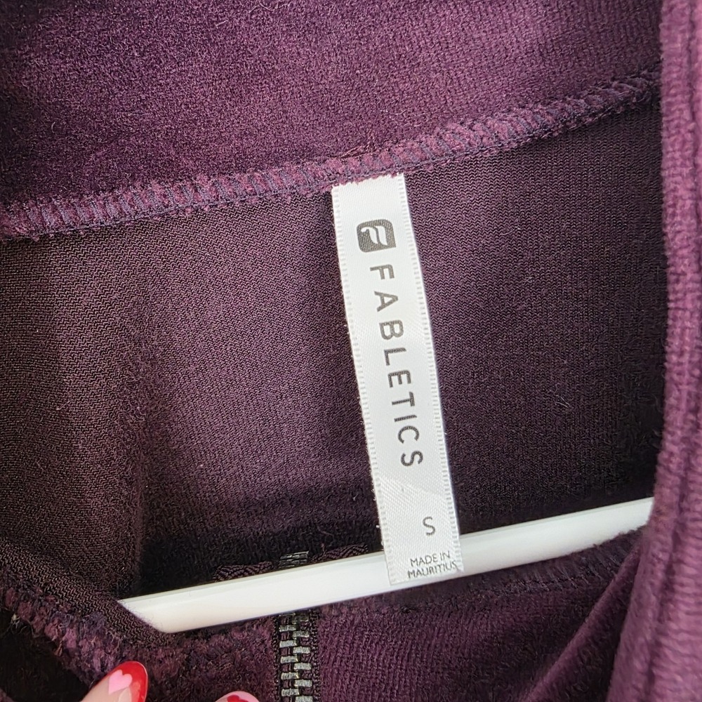 Fabletics Purple‎ 1/2 Zip Velour Britt Sporty Pullover Track Jacket Size Small - Picture 4 of 8